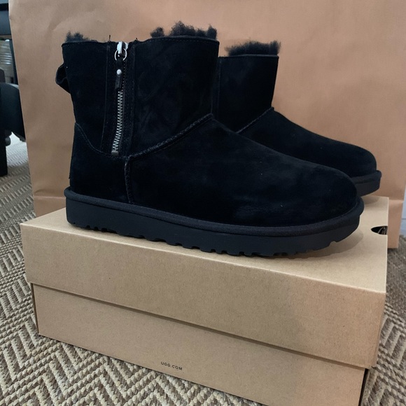 ugg double zip boots